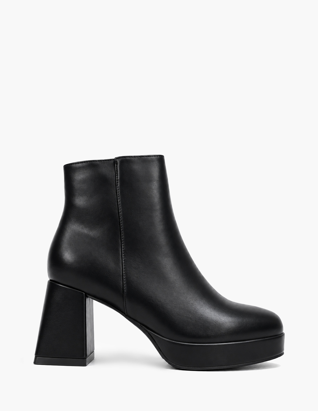 Botines Negros de Tacón...